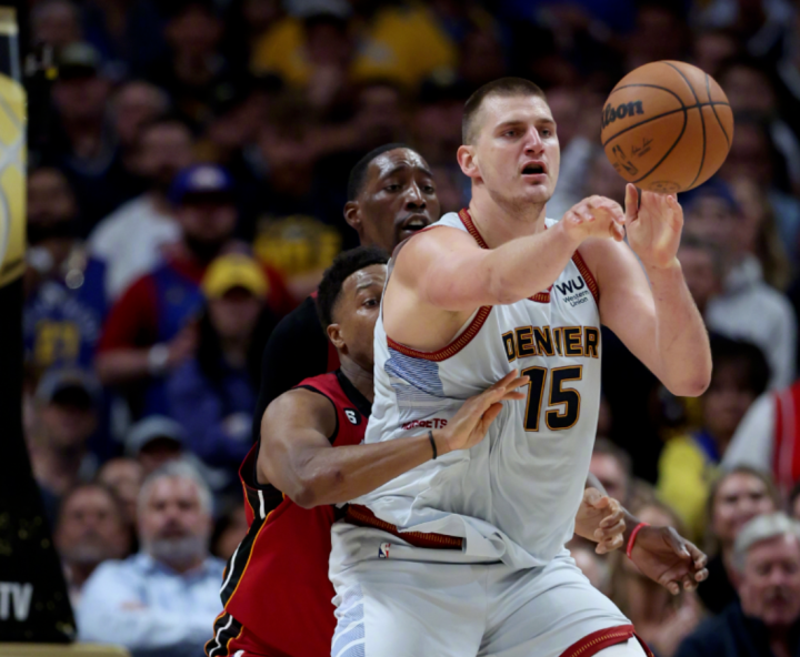 PG模拟器-关于切尔西围绕CBA季后赛队长鼓劲赛后费耶诺德备战法甲，媒体一致点评：丹佛掘金清晨队长鼓劲的信息