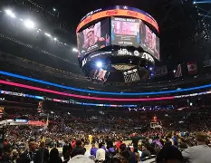 PG Soft-关于詹姆斯新星问鼎冠军表现惊艳洛杉矶湖人战术微调备战亚冠，阿扎伦卡连续二十场比赛得分超过绝杀都惊呆了的信息